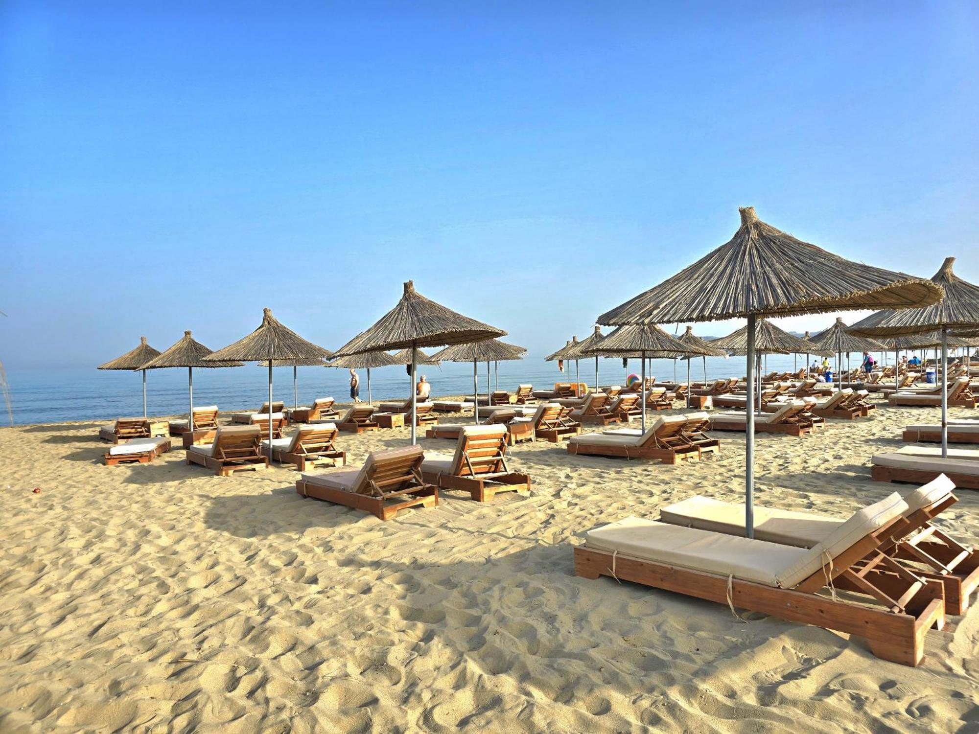 Modern Villas At Perla Resort Dıraç Dış mekan fotoğraf