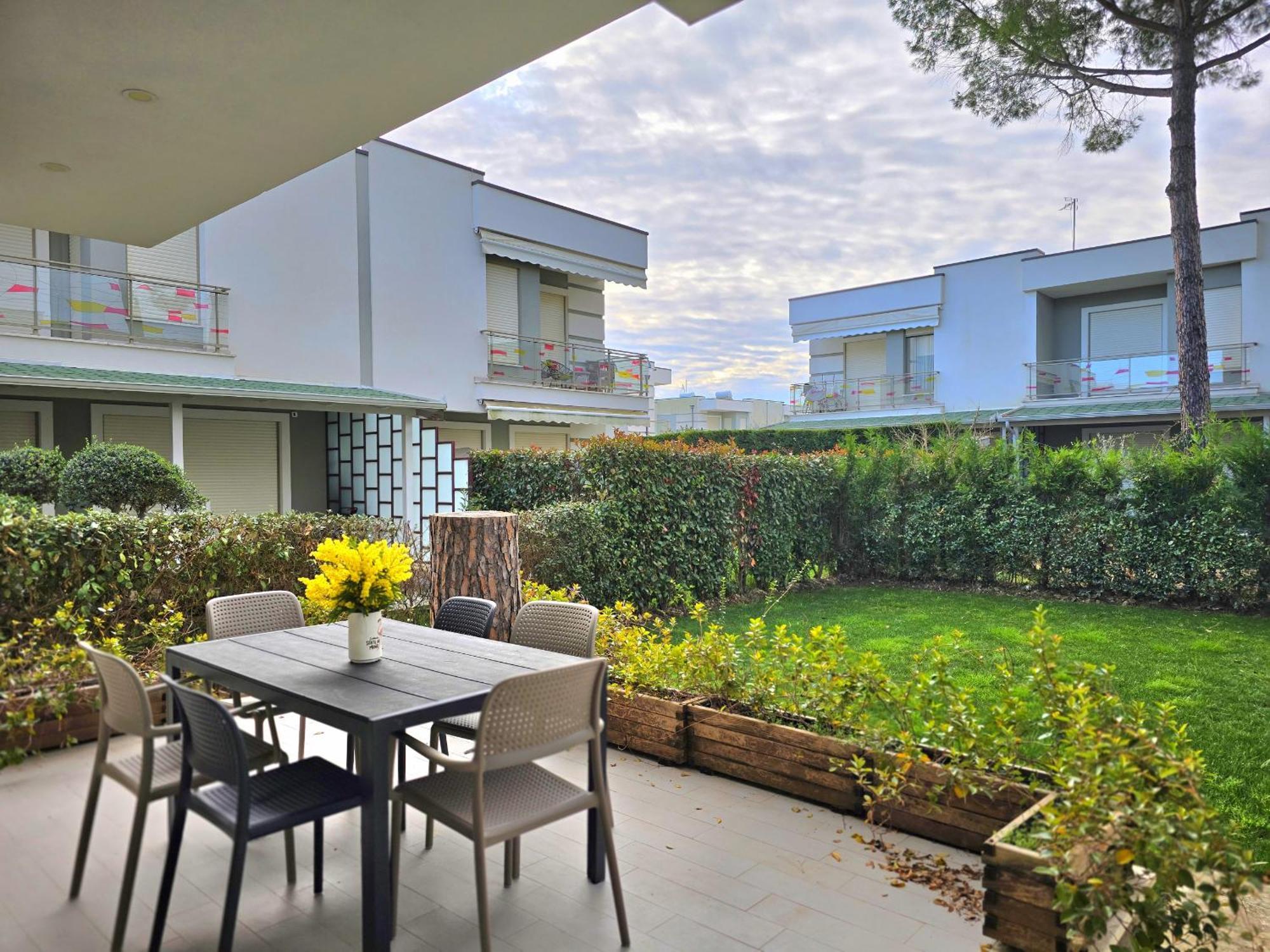Modern Villas At Perla Resort Dıraç Dış mekan fotoğraf