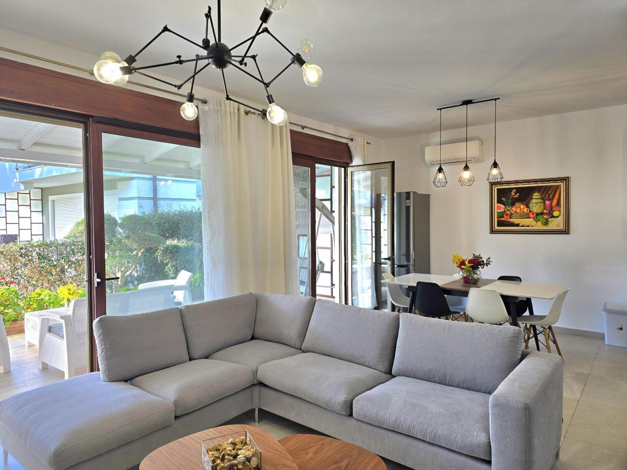 Modern Villas At Perla Resort Dıraç Dış mekan fotoğraf