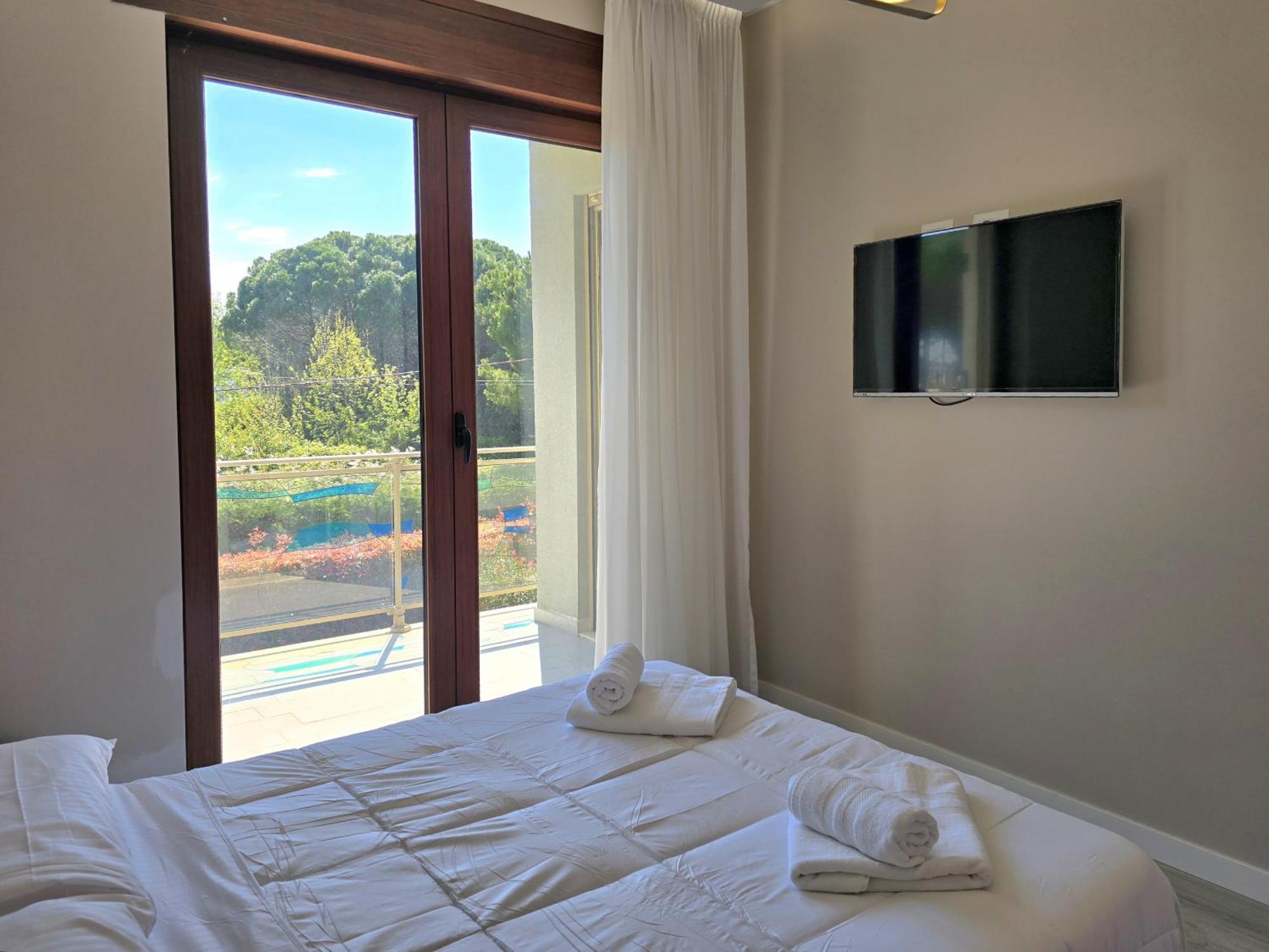 Modern Villas At Perla Resort Dıraç Dış mekan fotoğraf