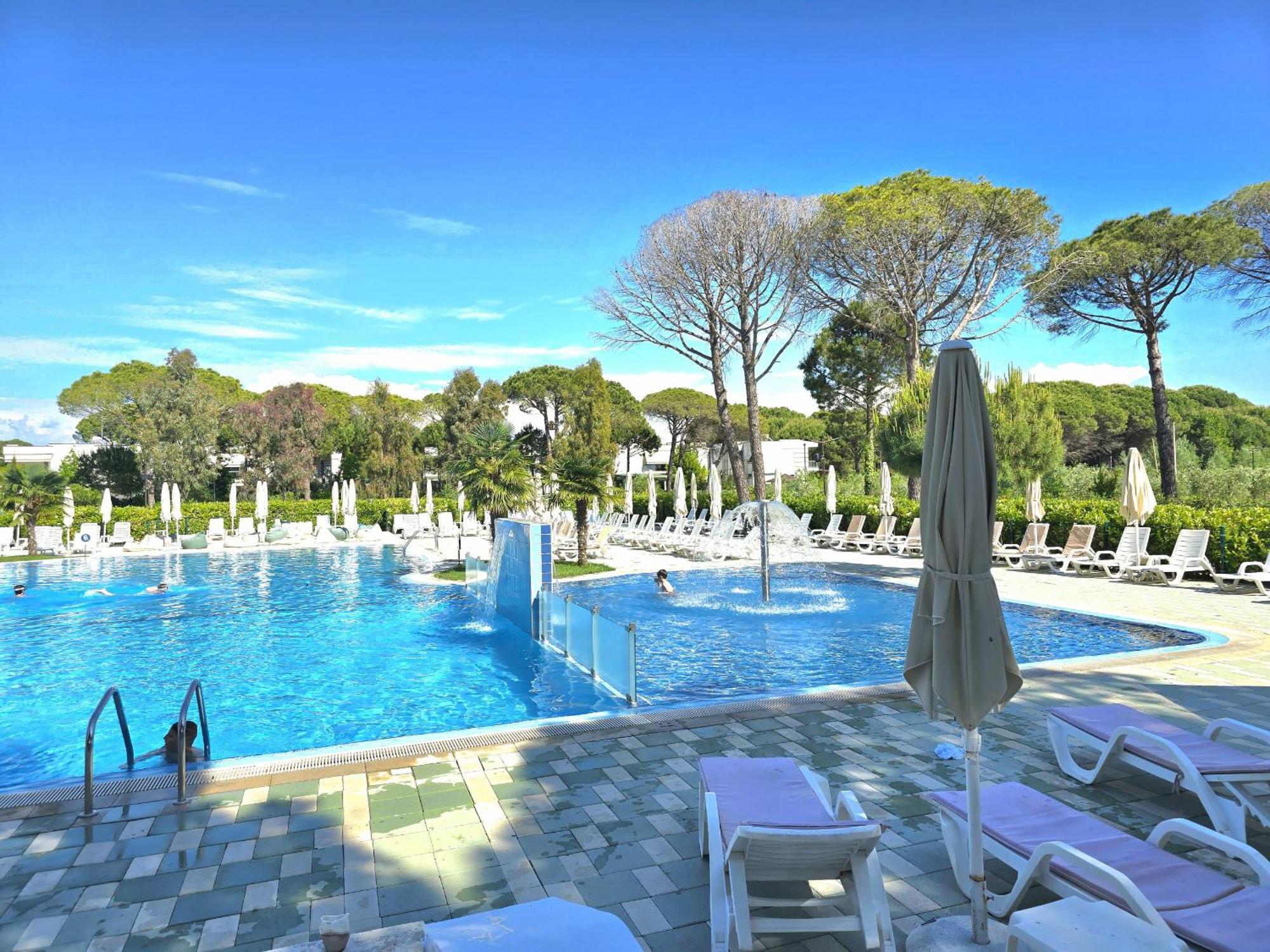 Modern Villas At Perla Resort Dıraç Dış mekan fotoğraf